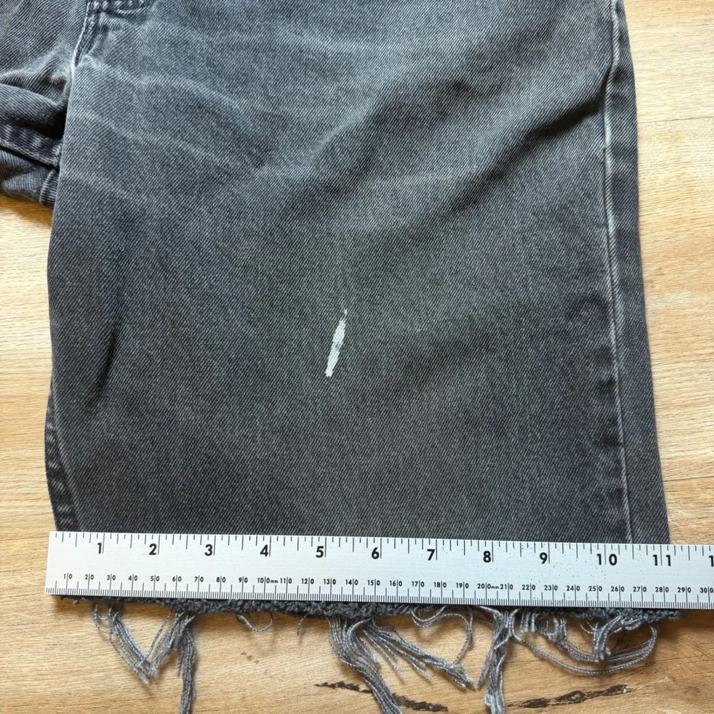 Vintage Levis 550 Cut Off Denim Shorts Mens 34 Black Relaxed Fit Distressed 90s